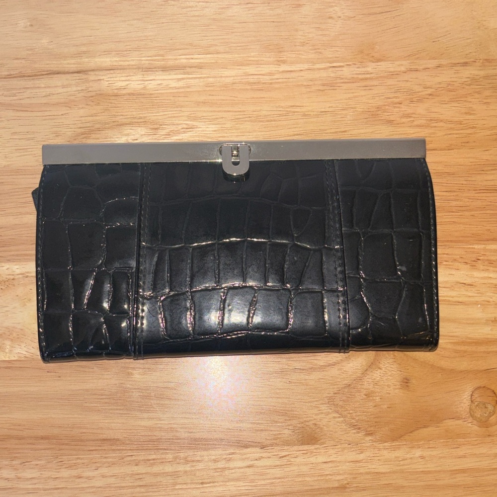 Vintage Black Croc Embossed Leather Clutch Wallet Silver Metal Frame